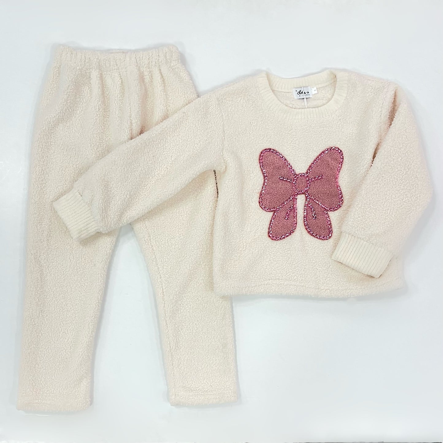 Big Bow Crystal Fuzzy Set