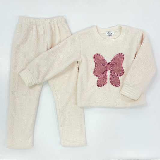 Big Bow Crystal Fuzzy Set