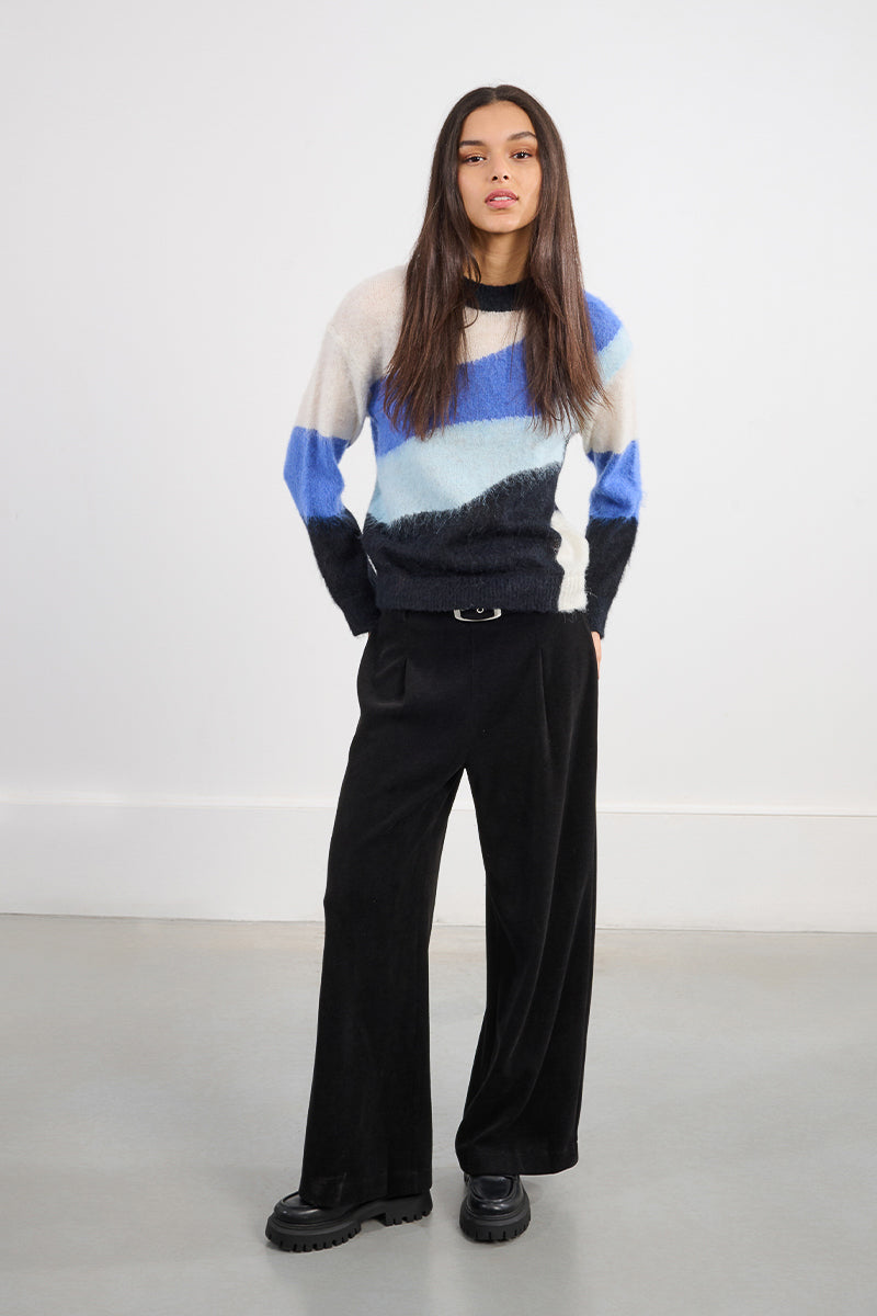 Wave Fuzzy Sweater