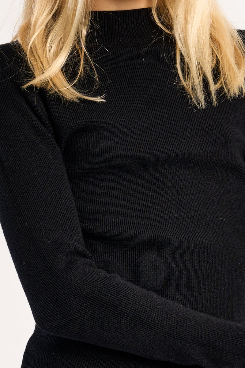 Long Sleeve Knit Top-Black